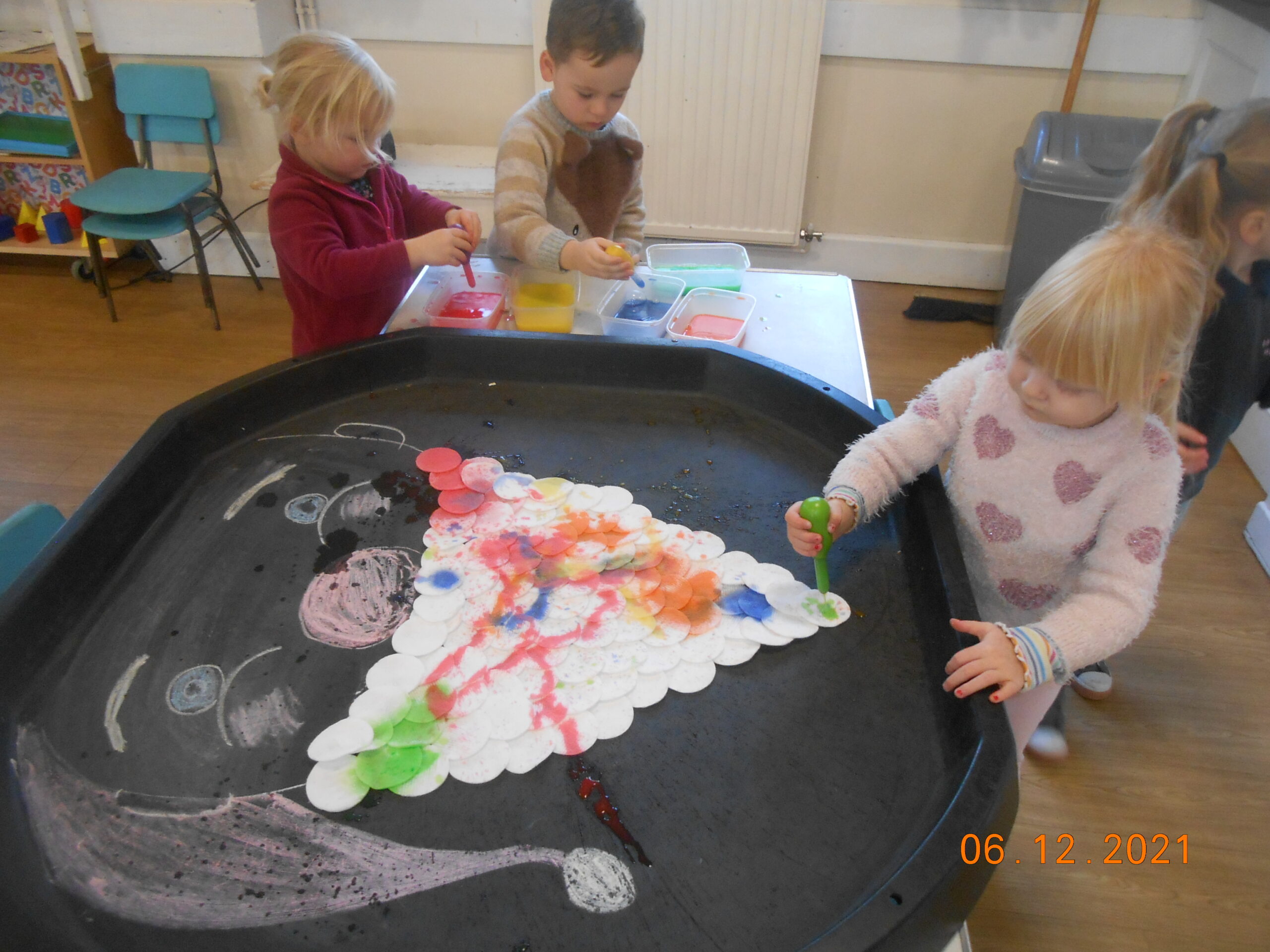 Bradford Abbas PreSchool Call us on 07722 705012